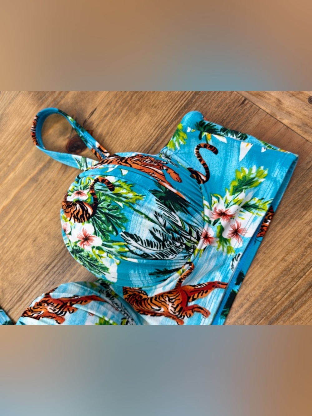 Torrid Retro Underwire Ruched Cup Bikini Top - Picture 5 of 8